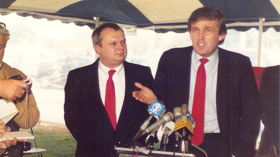 Foto de Mike Dunbar con Donald Trump